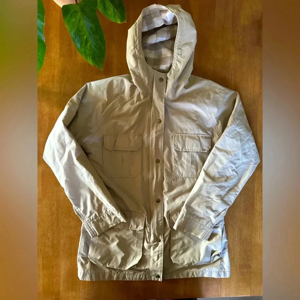 Woolrich Women’s Wool Lined Khaki Mountain Parka Field Jacket Medium Hooded